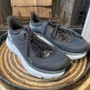 Hoka ONE ONE CLIFTON 7